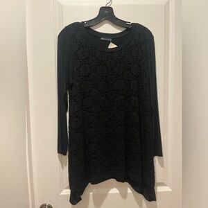 Nally & Millie Eyelet Black top